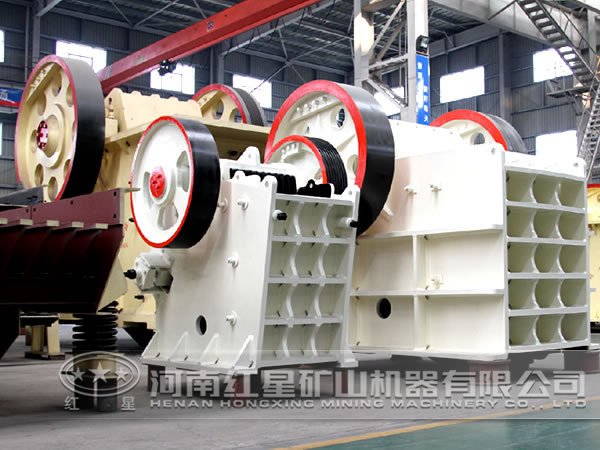 云母鄂式碎石机